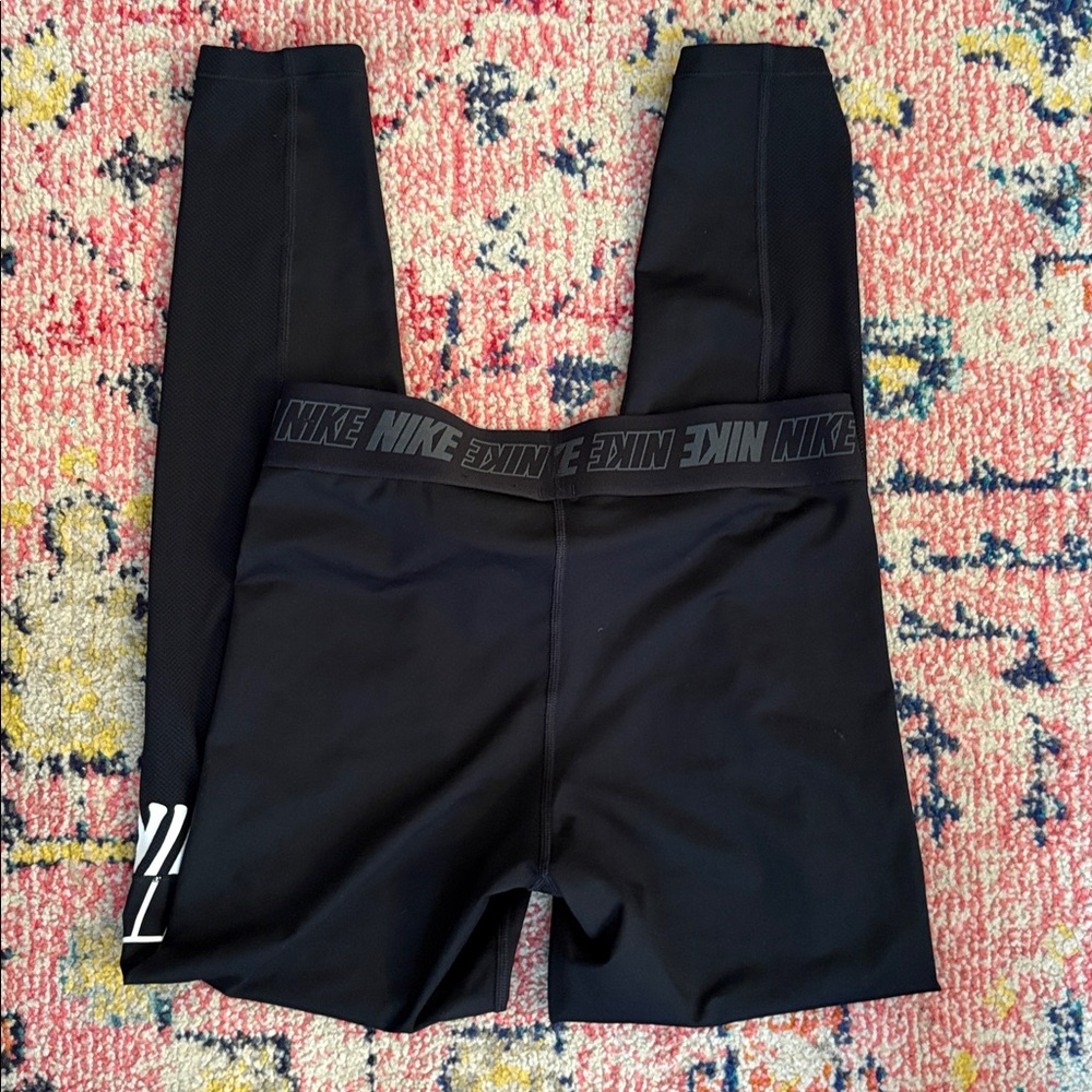 Nike Pro Dry Fit Leggings - image 4